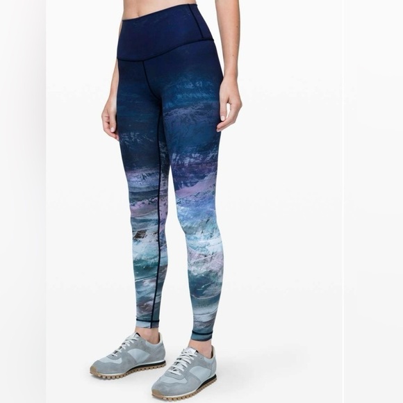 Lululemon Wunder Under High-Rise Tight Engineered Full-On Luxtreme 28 Panorama 2 - Picture 3 of 12